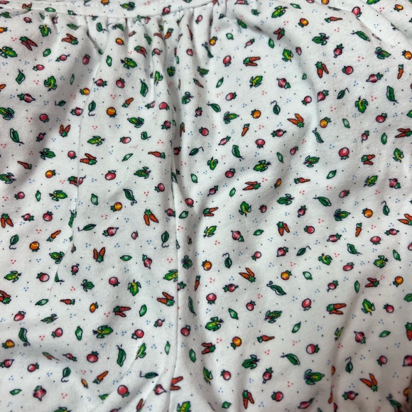 WeeFolks All Over Vegetable Print One Piece Outfit, size 6/9 Months - Picture 5 of 6